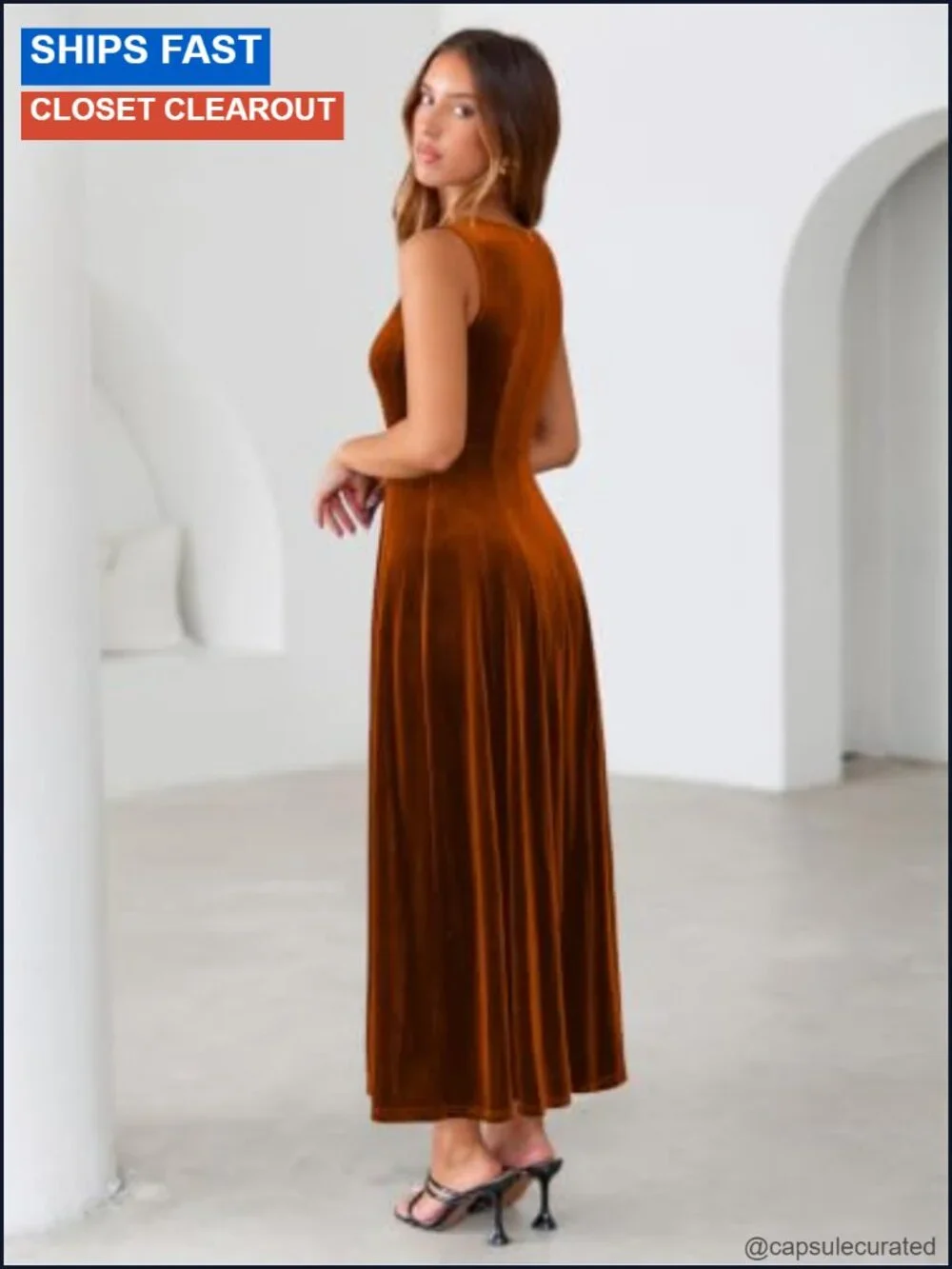 Women's Velvet Sleeveless Crewneck Maxi Wedding Guest Dress